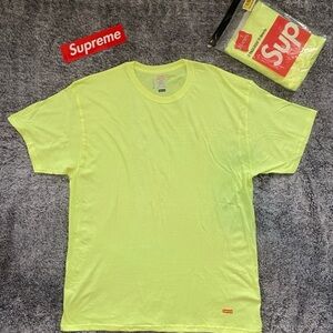 Men’s Supreme T-Shirt, Yellow, Large, New, Plus 1 Red Supreme Box Logo Sticker!